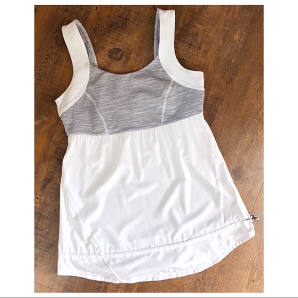 lululemon athletica Tops - VERY RARE🔥LULULEMON CHASE ME TANK